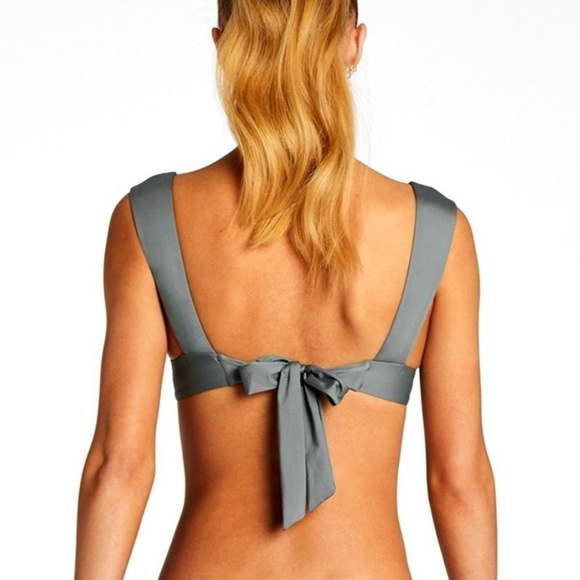 Vitamin A Magnolia V Neck Green Bikini Top 6 Small - Picture 2 of 6